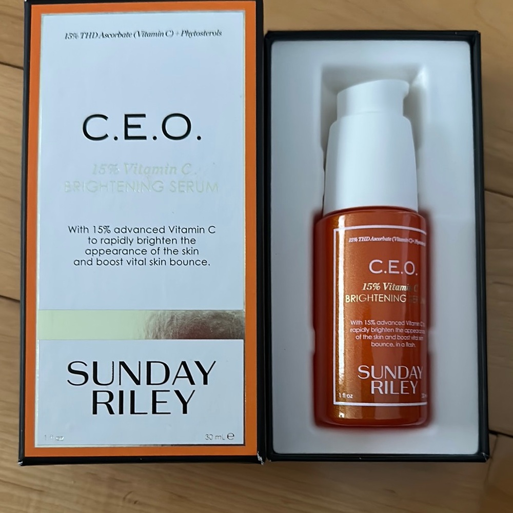 Sunday Riley C.E.O. 15% Vitamin C Brightening Serum - Orange